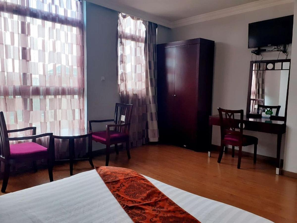 Amenities Hotel Адис Абеба Екстериор снимка