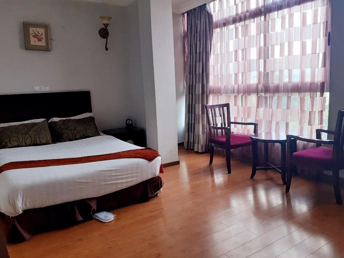 Amenities Hotel Адис Абеба Екстериор снимка
